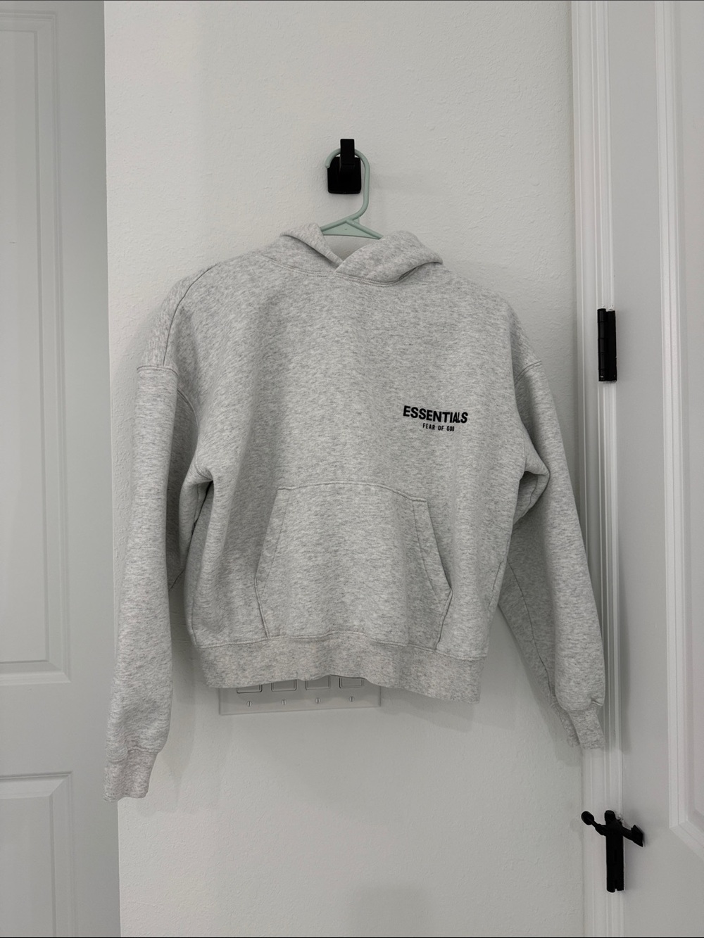 ESSENTIALS fear of god Men's Light Gray Crewneck Hoodie Sweatshirt